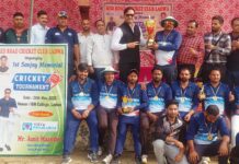 प्रथम संजय मैमोरियल टूर्नामैंट में गांव हरिपुर की टीम ने भालड़ की टीम को हराकर किया प्रथम स्थान प्राप्त