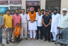 लाडवा हल्के के प्रत्येक गांव में जाकर युवाओं को पढाई के लिए जागरूक करना है : विक्रमजीत चीमा