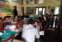 आई केयर सेंटर की ओर से आंखों की जांच और दांतों की जांच का नि:शुल्क कैंप का आयोजन