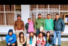 पेंशन के रुपए देने के नाम पर ऑनलाइन धोखाधड़ी करने वाले चार महिला सहित आठ आरोपियों को थाना साइबर करनाल की टीम ने किया गिरफ्तार