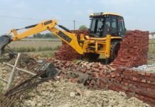 अवैध कॉलोनियों पर चला डी.टी.पी का पीला पंजा, दो अवैध कॉलोनियों के विरुद्ध की गई कार्रवाई