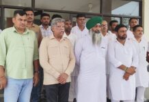 संगठित होकर काम करें ओर मौजूदा सरकार की खामियों के बारे में जनता को बताएं-जिला प्रभारी ओमप्रकाश लाठर