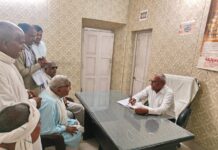 विधायक रामकुमार कश्यप ने सुनी समस्याएं ,अधिकारियों को समाधान के दिए निर्देश