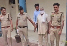 पिता ने अपनी बेटी की हत्या कर शव घर मे दफनाया, पुलिस ने किया गिरफ्तार