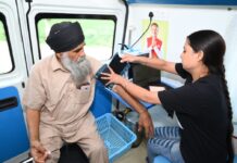 मेडिकल वैन से 54 लोगों को मुफ्त दवाई देने के साथ स्वास्थ्य के प्रति किया सचेत