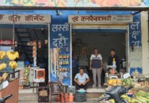 जूस की दुकान में लगातार चोरियां होने से दुकानदार हुआ परेशान, सीसीटीवी में नजर आया चोर