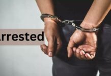 कब्जे से वारदात में प्रयोग की गई एक मोटरसाइकिल, छीना गया मोबाइल फोन व एक पर्स किया बरामद।*