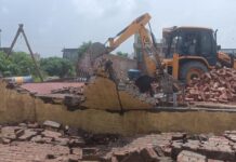 घरौंडा में चार अवैध कॉलोनियों पर चला डीटीपी का पीला पंजा