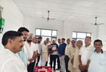 गोविंद गौशाला बराडा को विधायक रामकुमार कश्यप ने सौंपा 15 लाख 75 हजार 450 रुपये का चैक