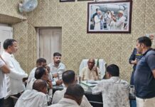 विधायक रामकुमार कश्यप ने सुनी आमजन की समस्याएं , अधिकारियों को शीघ्र कार्रवाई के दिए निर्देश