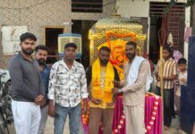 प्रभात फेरी मे महर्षि वाल्मीकि जी का गुणगान