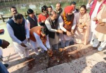 माँ सरस्वती के तट पर आरती स्थल का किया जाएगा नवनिर्माण : धुमन सिंह किरमिच