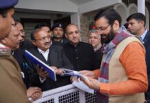 हरियाणा के लिए पृथक बार काउंसिल का गठन, हरियाणा के लिए पृथक उच्च न्यायालय की स्थापना तथा हरियाणा राज्य के लिए पृथक नई राजधानी के निर्माण की मांग को लेकर प्रतिनिधि मंडल हरियाणा के मुख्यमंत्री से मिला।