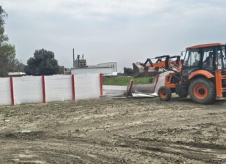 अवैध कॉलोनियों व अवैध निर्माण के विरुद्ध तोडफ़ोड़ की कार्रवाई की गई