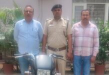 दुपहिया वाहन चोरी के मामले में आरोपी काबू,एक मोटरसाइकिल बरामद।