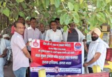 नशा मुक्त भारत अभियान के तहत करनाल पुलिस का जागरूकता अभियान, ग्रामीणों को किया जागरूक