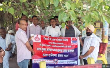 नशा मुक्त भारत अभियान के तहत करनाल पुलिस का जागरूकता अभियान, ग्रामीणों को किया जागरूक