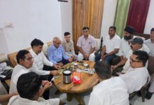 शक्ति केंद्रों को मजबूत बनाने के लिए भाजपा की टिफिन बैठक आयोजित