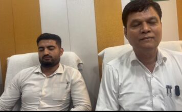 शांति पूर्ण प्रदर्शन कर रहे युवाओं पर भारी बल प्रयोग लोकतंत्र के लिए शर्मनाक: राजकुमार शर्मा