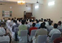 करनाल सहकारी चीनी मिल परिसर में गन्ने की फसल की उत्कृष्ट उत्पादकता एवं रोगों से रोकथाम हेतु गन्ना फसल विचार गोष्ठी का आयोजन