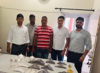 मंदिर में चोरी की वारदात का आरोपी गिरफ्तार, चोरीशुदा चांदी नुमा गहने व अन्य सामान बरामद
