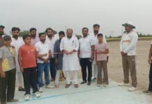 गांव खेड़ा में क्रिकेट टूर्नामेंट में मुख्य अतिथि के रूप में पहुंचे सोशल जस्टिस एंड एंपावरमेंट काउंसिल ऑफ इंडिया के अध्यक्ष, खिलाड़ियों का बढ़ाया उत्साह