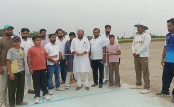 गांव खेड़ा में क्रिकेट टूर्नामेंट में मुख्य अतिथि के रूप में पहुंचे सोशल जस्टिस एंड एंपावरमेंट काउंसिल ऑफ इंडिया के अध्यक्ष, खिलाड़ियों का बढ़ाया उत्साह